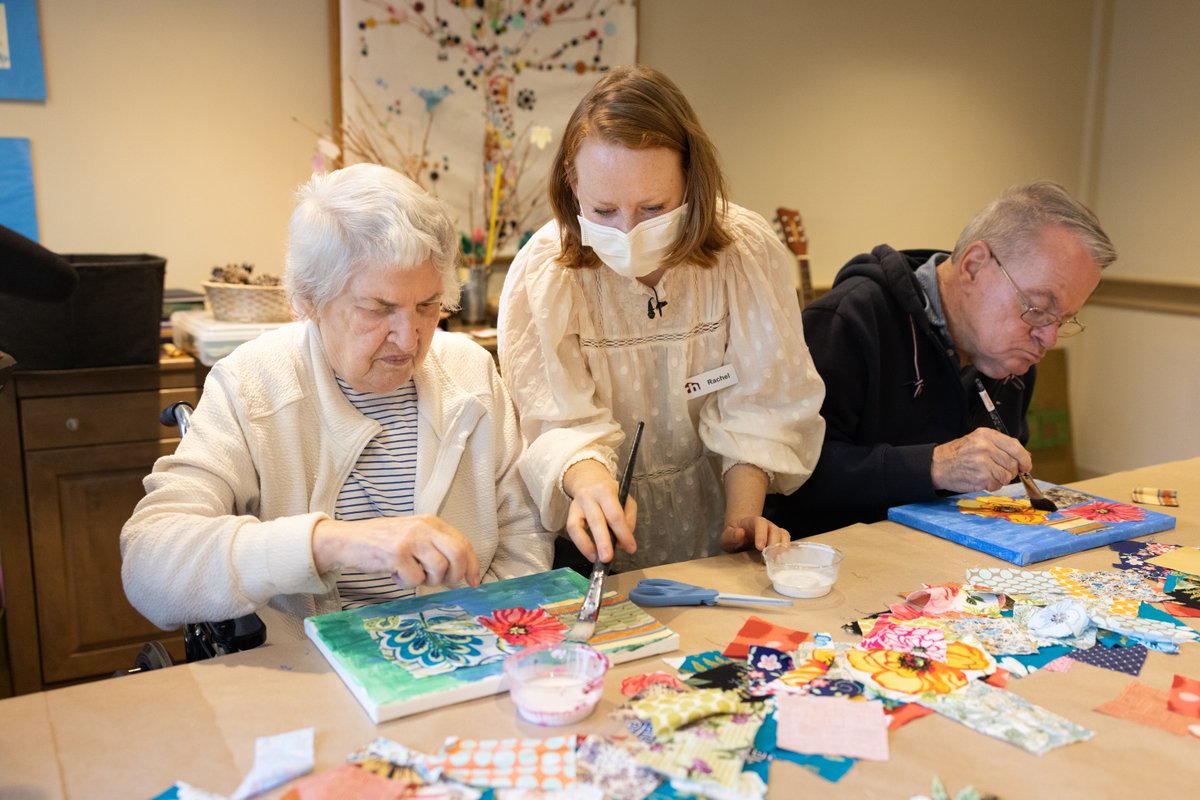 Rogerson is hiring: 
• Care Partner (CNA/HHA) $1,000 sign on bonus .  30-40 HOUR/WEEK. Link to apply ow.ly/pLFE50LNxXF
• Recreation (Activities) Assistant - $500 Sign on Bonus. 1 Full time position. Link to apply: ow.ly/LjeB50LNxXN