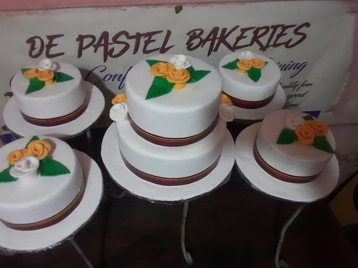 ByamukamaGodwi3's tweet photo. De pastel cakes, quality for your good functions and health...🎉🎉🎉🎉place your orders via 0707865418/0777918945/WhatsApp and #training_services are available. https://t.co/4yUqrKRHWC