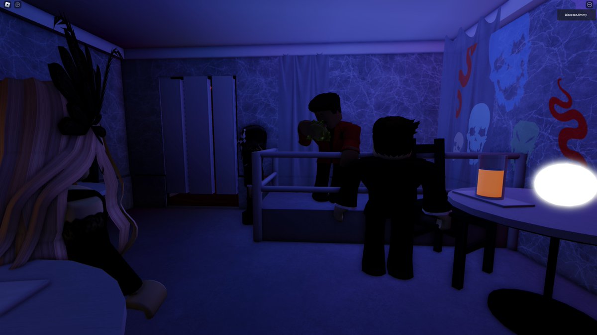HorrificP's tweet photo. Found a pretty rad recreation of #theweekend #afterhoursnightmare #hhn31 on #Roblox https://t.co/bRJoAhNZbF