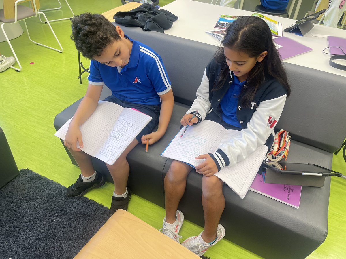 Expository reading is fun ❤️ 3SS students are growing as nonfiction readers! This week, we practiced jotting down the main idea &amp; supporting details while reading nonfiction texts. We also taught our reading partners new facts we learned! <a href="/DAAElementary/">DAA Elementary</a> <a href="/gems_daa/">GEMS DAA</a>