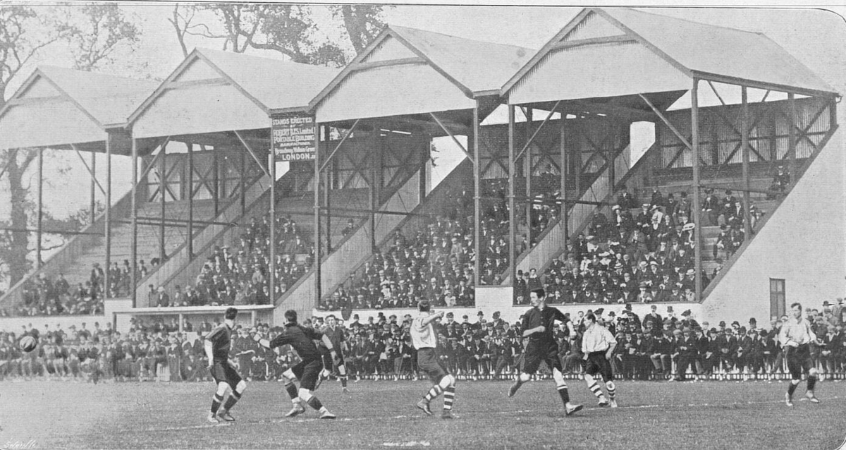 OldLondonW14's tweet photo. The 'new stands' at Fulham Football Ground, 1903. https://t.co/9A0rlt8Wc2