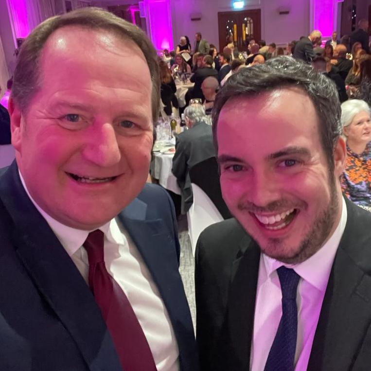 Chamber_Devon's tweet image. Congratulations to all the winners on a fabulous night at @ExeterCollege's annual Student Awards 🏆

@stuartelford heard so many amazing stories in the company of lots of inspiring people - including @JohnLaramy and @simonjamesjupp 🎉

#ExeCollProud #StudentAwards #StudentSuccess