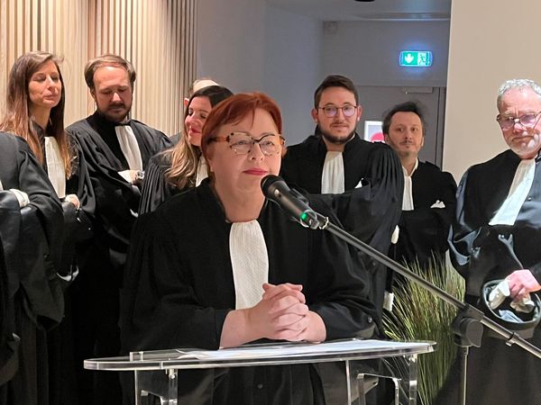 ordreavocats63's tweet photo. Le 19 janvier 2023, Madame le Bâtonnier Isabelle Dubois a présenté ses vœux à ses pairs, pour cette nouvelle année, marquant le début de sa mandature. https://t.co/rtxqasnVRb