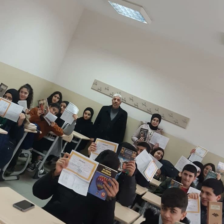 metinkologlumtal (@metinkologlumta) on Twitter photo Başarılı bir eğitim öğretim dönemini geride bıraktık. Tüm öğrencilerimize mutlu bir yarıyıl tatili dileriz. <a href="/elazigmem/">Elаzığ İl Мillî Eğitim Müdürlüğü</a> <a href="/mehmetyigitmem/">Mehmet YİĞİT</a> Başarılı bir eğitim öğretim dönemini geride bıraktık. Tüm öğrencilerimize mutlu bir yarıyıl tatili dileriz. <a href="/elazigmem/">Elаzığ İl Мillî Eğitim Müdürlüğü</a> <a href="/mehmetyigitmem/">Mehmet YİĞİT</a>