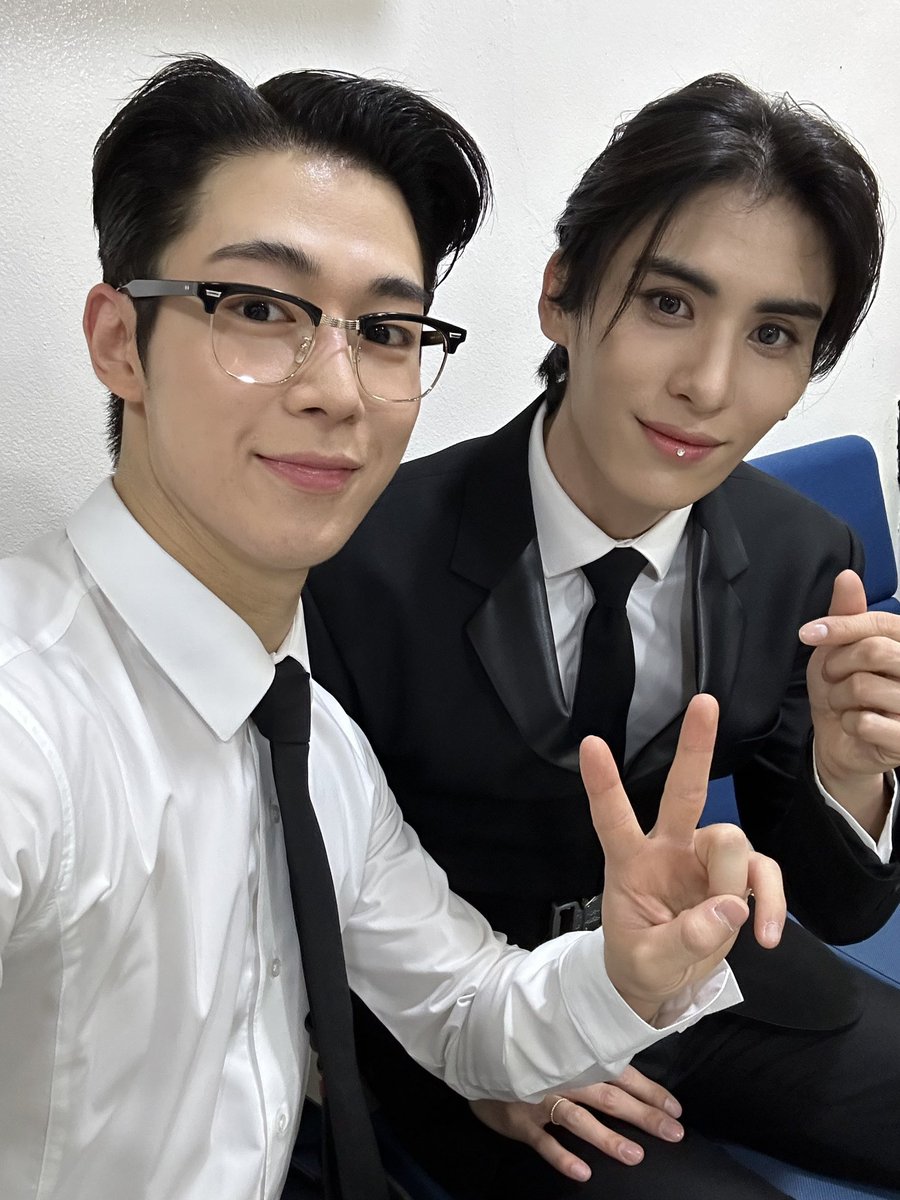 breathes