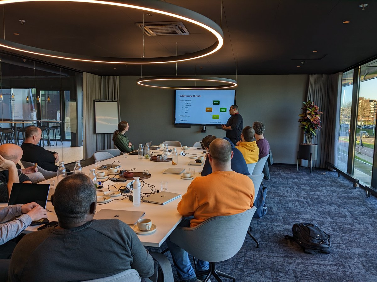 Informatiebeveiliging is en blijft een belangrijk thema binnen Iquality. Met succes hebben verschillende collega's een training gevolgd om hun expertise op het gebied van Threat Modeling uit te breiden. #GetSmarterEveryDay! 

#training #Team #GSED