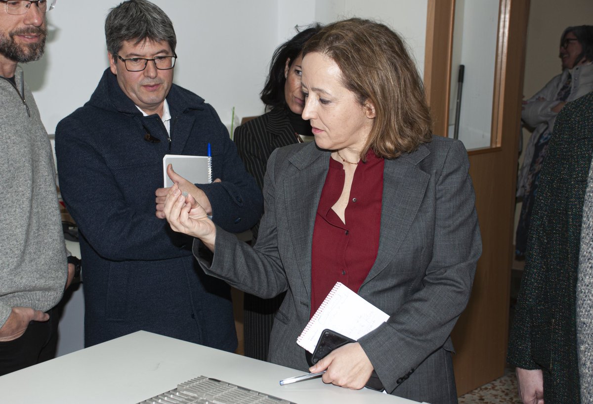 PFab3d's tweet image. ✅️Visita de la Presidenta del @CSIC Eloísa del Pino al laboratorio de Fabricación Aditiva de Metal de FAB3D en el @CSICCENIM

🤌Geometría metálica compleja. Solo posible por Fabricación Aditiva

@csicdivulga

#fab3d #magiccube #csic #slm #3dprint #cenim #3dmetalprint #3dprint