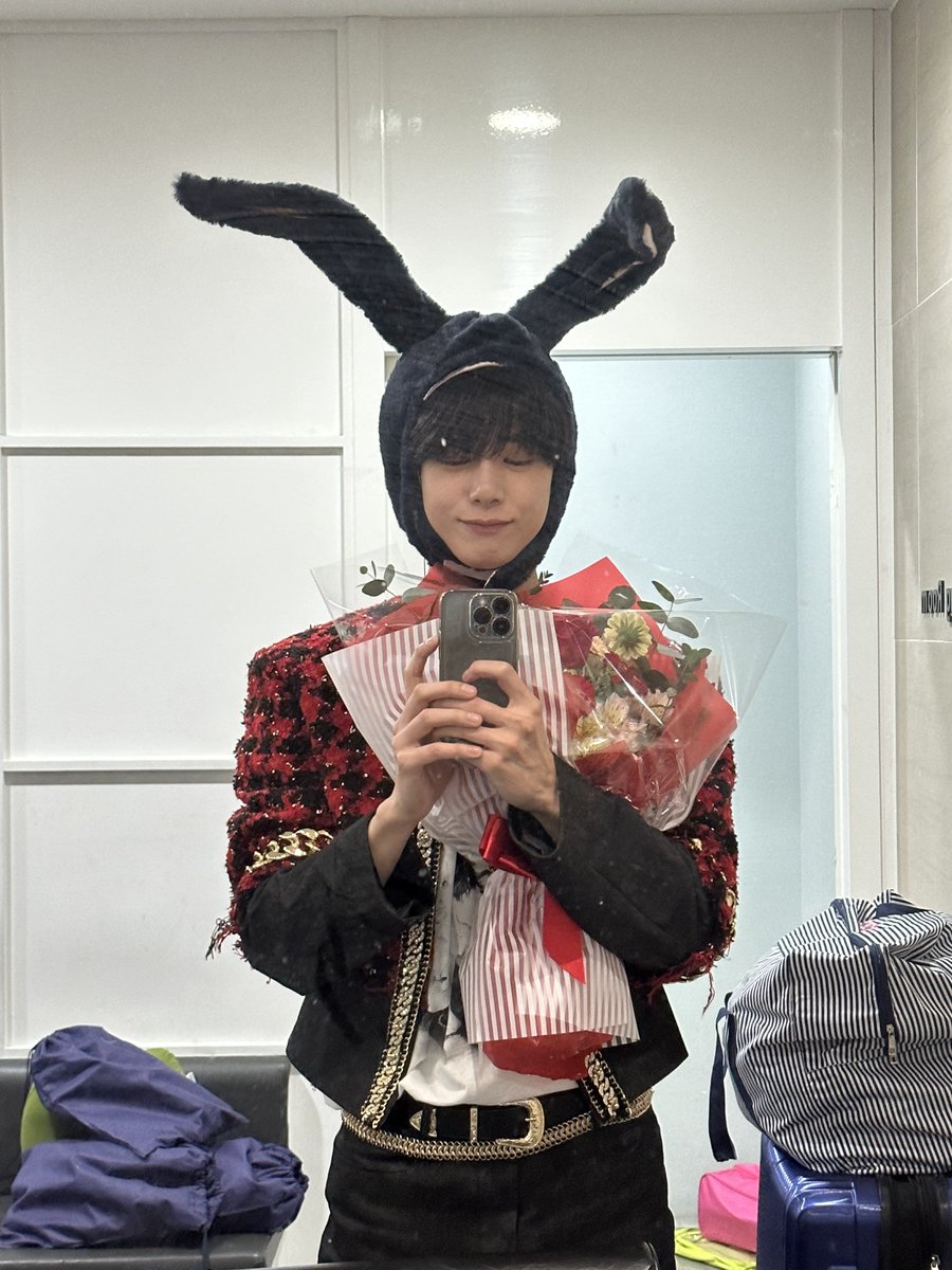 fuxxUmon's tweet photo. 1위가수 축하해💚 https://t.co/w6d2U7x81j
