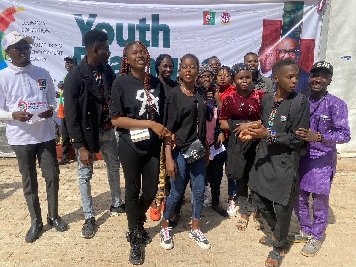 MuchTalksBlog1's tweet photo. Jos get beautiful students oo🤔.
The crowd is getting massively massive.
.
.
RCCG. Rinu. Soludo. AY Live. Vote LP. No Interview No Job. Jos. Plateau. Dayo Israel. Peter Obi Sandra. Wizkid. Tunde Ednut 
#ObiDattiInJos #ObiDattiInPlateau https://t.co/PhWNyGD28v