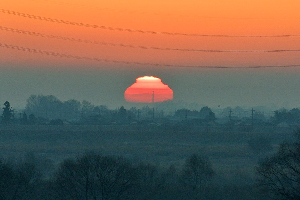 chimura_'s tweet image. #唐突に5年前の写真を載せる見た人もやる 
初日の出と１月３１日の皆既月食