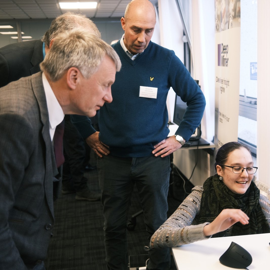 scotgoveconomy's tweet image. Enterprise Minister @Ivan_McKee joined @CivTechScotland in Edinburgh yesterday to meet the #CivTech7 teams.

CivTech, works with public sector bodies to identify challenges in communities and how innovation and technology can solve them.

For more ▶️ bit.ly/3GOXk2N