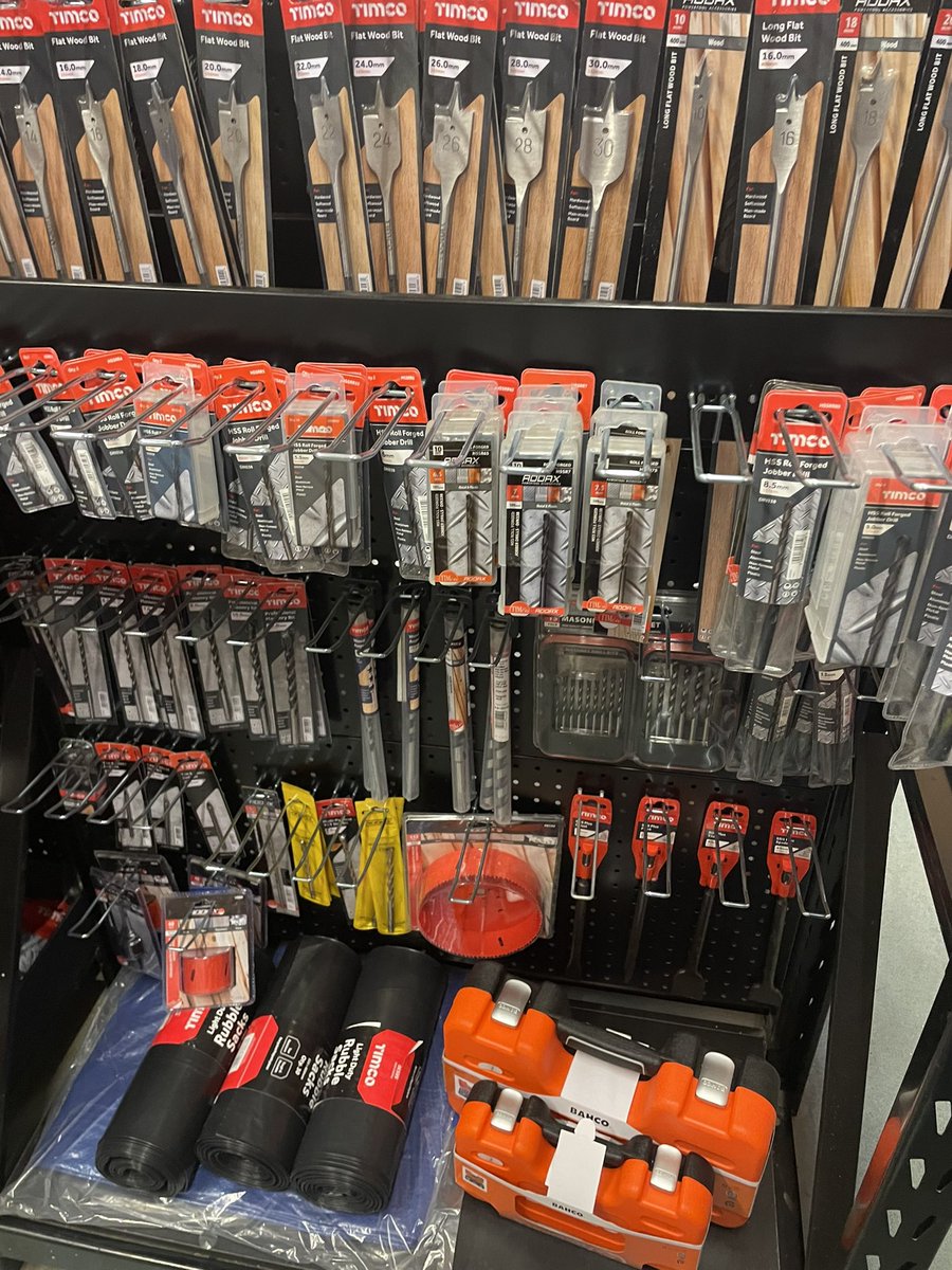 BorderHardware tweet picture