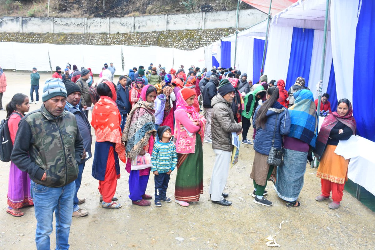 DistrictTehri's tweet photo. #DisabilityCamp दि0 20 Jan को प्रताप इंटर कॉलेज नई टिहरी में दो दिवसीय दिव्यांग शिविर का आयोजन, जिसमें कुल 174 व्यक्तियों द्वारा पंजीकरण,68 दिव्यांग व्यक्तियों को प्रमाणपत्र वितरित किया गया @basava_ias @DMTEHRI1 @ganeshjoshibjp @MoRD_GoI @SecyRDUK @ukcmo @DIPR_UK @pushkardhami https://t.co/29A1S12qEJ