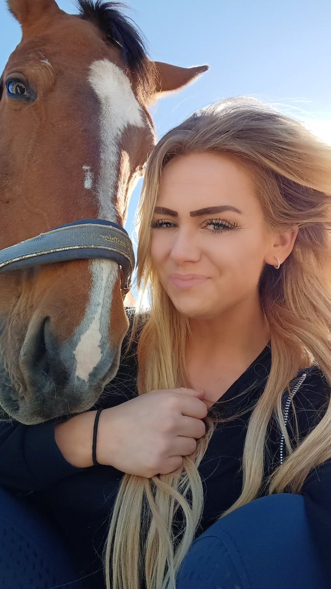 KellyMilanababy's tweet photo. Pretty Naughty Cowgirl Kelly is here now🥰🌞 Come and chat me

✨ FREE to JOIN👇
https://t.co/hAi1jRqHvL https://t.co/VLj588LpKk