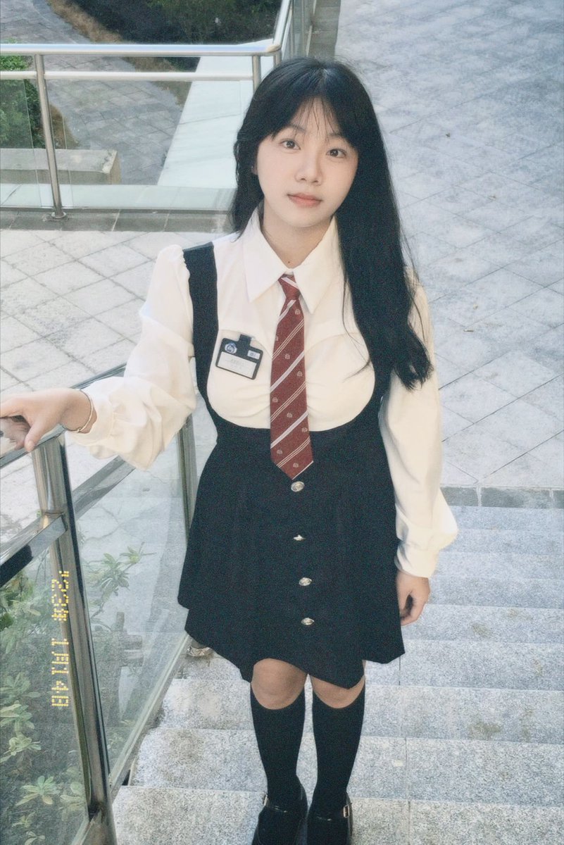 KissM6487's tweet photo. #女高 #女高中生 #清纯女高 #学生妹 #高中生 #高中女 https://t.co/KXJFDo0rBq