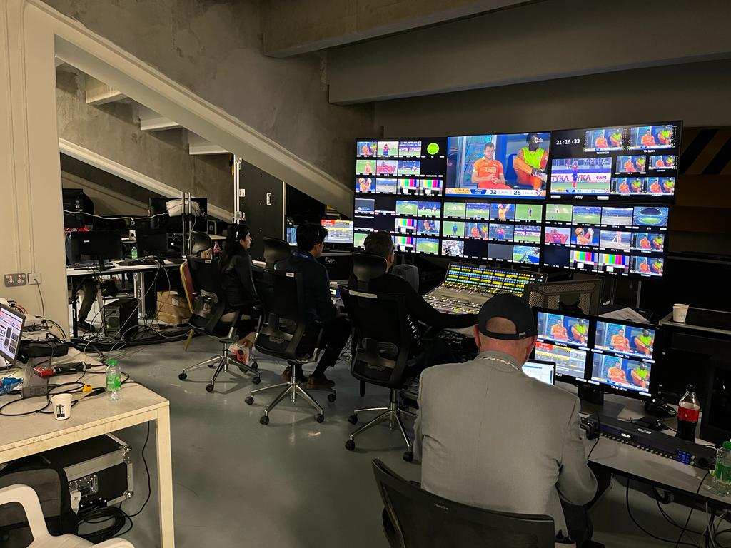 sunsetandvine's tweet image. Starting 2023 the right way 🇦🇪🏏

Another first for us this year, as we're out in the United Arab Emirates producing the inaugural #DPWorldILT20. It started with a bang and the competition's just getting warmed up! 

 #ALeagueApart @ILT20Official