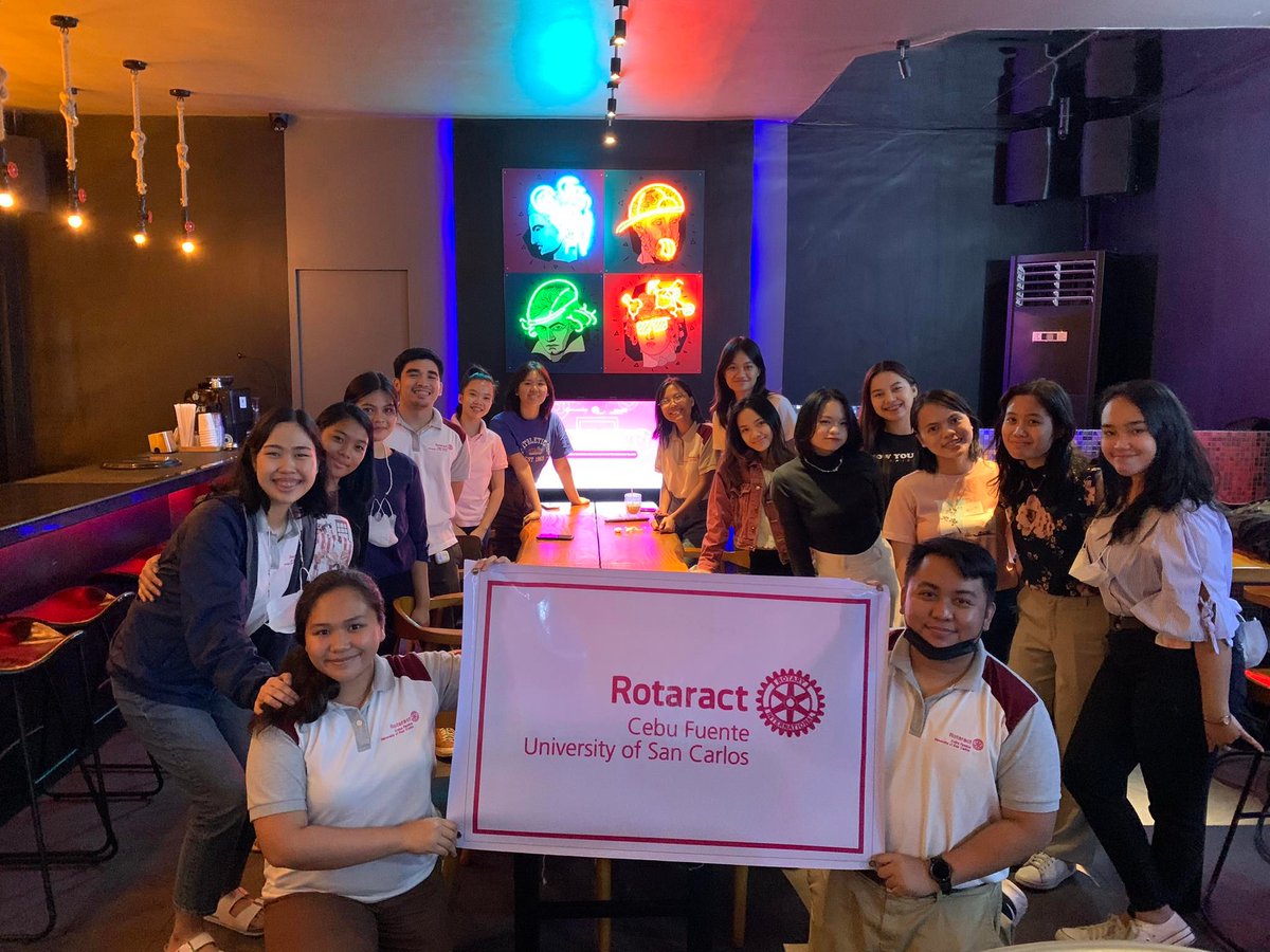 MovePH's tweet photo. Cebu represent 🙋‍♀️🙋‍♂️ 

Rotaract Club of Cebu Fuente – University of San Carlos gathers community members in Cebu City to participate in the 1st session of MovePH's series promoting media and information literacy. #FactsFirstPH

Photos from @raccfUSC https://t.co/6UesHmjB7q