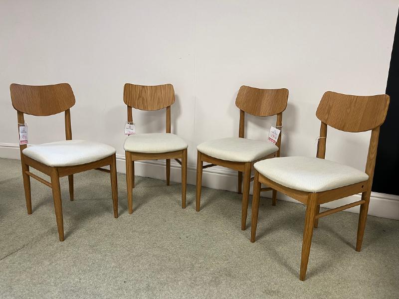Potburys's tweet photo. Set of four ercol Alia dining chairs.
RRP £285 each. Ex-display model available for the reduced clearance price of £219 each.
https://t.co/x3MRtQwt7b
#exdisplay #clearanceoffer #ercol #ercolalia #diningchairs https://t.co/WLANX1Jpwt