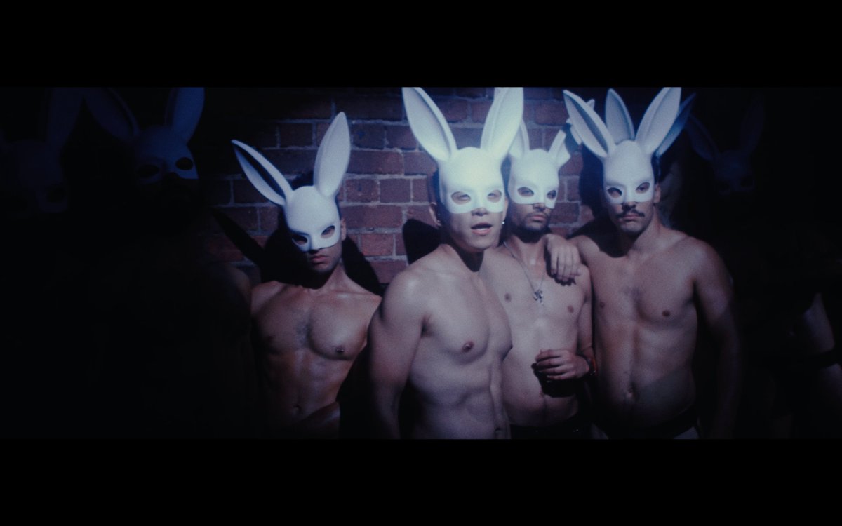 In the fever dream music video for his new track "Buzzed" TIN (<a href="/tinofficialau/">TIN</a> ) invites us to immerse in a hedonistic and homoerotic fantasy.

eqmusicblog.com/watch-buzzed-b…