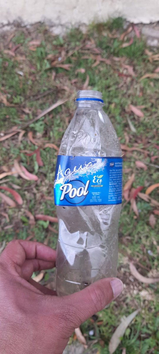 CapullaLabs's tweet photo. Hemos conseguido siguiendo el camino exitoso de la constancia un aproximado de más de 10.000 BOTELLAS PET intervenidas en el 2022.  Logrando con esto un producto 100% colombiano. Innovación Socioambiental en la economía circular. 
#Sahmaran #SerenaySarıkaya #MertRamazanDemir https://t.co/m2c13k1FrF