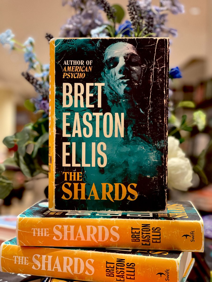 Waterstones's tweet photo. Gripping, sly, suspenseful, deeply haunting and darkly funny, The Shards is a mesmerizing fusing of fact and fiction that brilliantly explores the emotional fabric of @BretEastonEllis' life at 17 - sex, jealousy, obsession and murderous rage. Out now: https://t.co/7n7pdXqXBz https://t.co/wODhnoNZMA