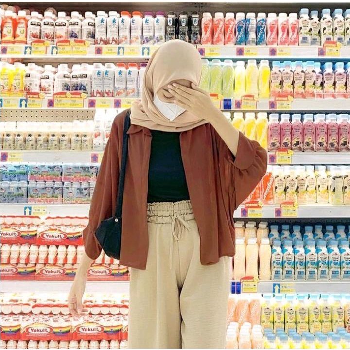 RatchunShopeh's tweet photo. Cek BISA COD YOLA outer batwing / Kardigan Basic Oversize / Atasan Wanita Polos Kekinian dengan harga Rp17.000 - Rp32.700. Dapatkan di Shopee sekarang! https://t.co/jVfKbJcKUl #ShopeeID #Shopee #JumatBerkah #CristianoRonaldo #shopeeracun #ceritaserem https://t.co/DztIVWyPVv
