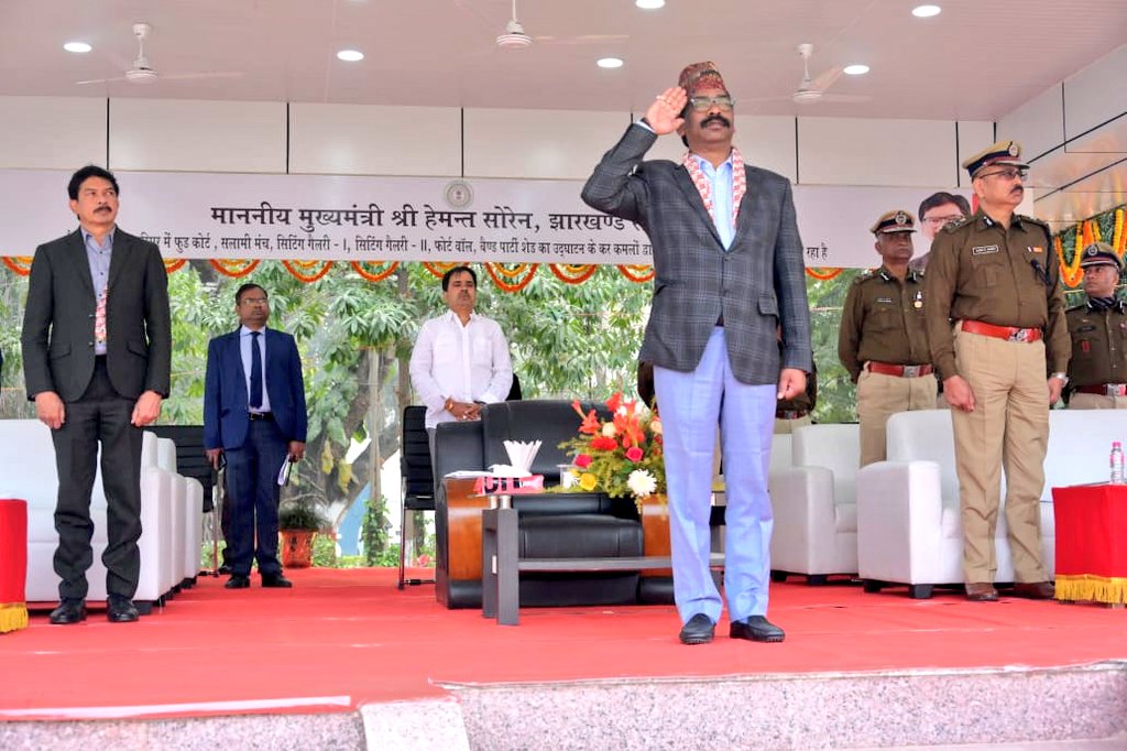 राज्य के सभी पुलिस कैंप परिसरों का होगा कायाकल्प: हेमंत सोरेन