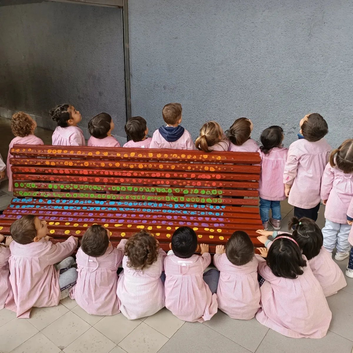salesdeusto's tweet photo. #HaurHezkuntza #3urte #Adiskidetasunarenbankua https://t.co/pJYo6sAb6b