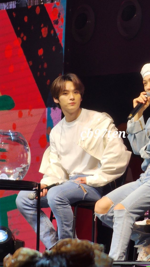 STRAY KIDS LATAM PROJECT 𝄞 on Twitter "Lee know en el fanmeeting de