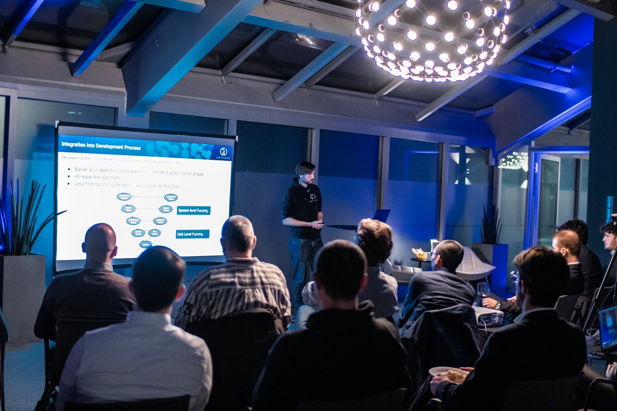 CyresConsulting's tweet image. Last night was a successful kick-off for the 𝟐𝟎𝟐𝟑 𝐀𝐮𝐭𝐨𝐦𝐨𝐭𝐢𝐯𝐞 𝐂𝐲𝐛𝐞𝐫𝐬𝐞𝐜𝐮𝐫𝐢𝐭𝐲 𝐀𝐟𝐭𝐞𝐫𝐰𝐨𝐫𝐤 - 𝐌𝐮𝐧𝐢𝐜𝐡 𝐌𝐞𝐞𝐭𝐮𝐩 𝐄𝐯𝐞𝐧𝐭 𝐒𝐞𝐫𝐢𝐞𝐬 🙌 There were drinks, snacks, views and a live #fuzztesting demonstration.