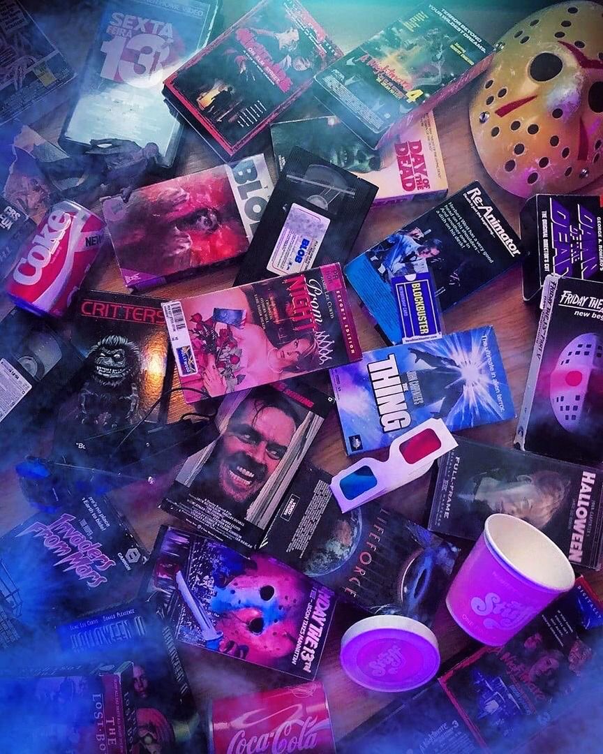 1carolinagirl's tweet photo. 🎉🍿Happy Friday #HorrorFamily🍿🎉 https://t.co/HdOUHtl7SW