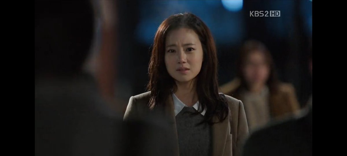 Jekipsh's tweet photo. Namanya juga drakor padahal scene ini udah di klimaks nya bisa kali mereka bilang saling merindukan dan mencintai writernim why 🙃🙃😶‍🌫️😭 #TheInnocentMan #Chaeki https://t.co/3mvGjQdAzo