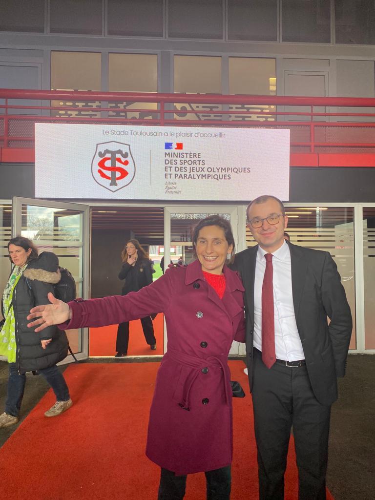 👥 Rencontre ce jour entre notre correspondant <a href="/JeanPhi13487950/">Jean-Philippe REY</a> et <a href="/AOC1978/">Amélie Oudéa-Castéra</a> !

👉 Echanges autour de la plateforme Solution Sport Entreprise qui permet de mettre en relation les employeurs avec les acteurs qui proposent une offre d’activités physiques.

solution-sport-entreprise.fr