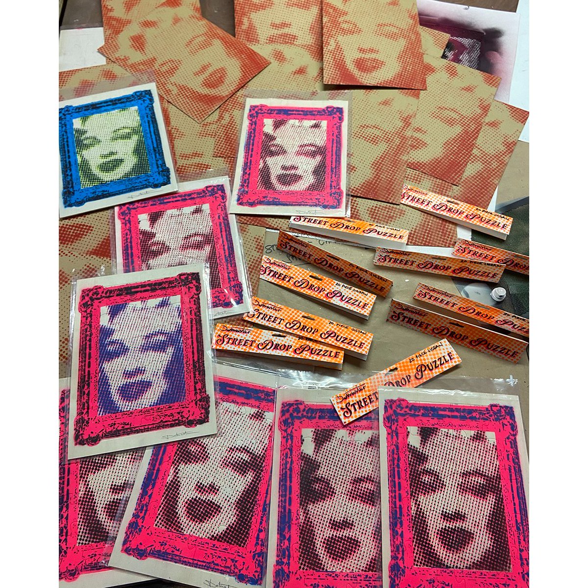 Dotmasters's tweet photo. Dropping 55 of these 20 piece jigsaws in different towns across the world first place to get some free hand painted art is #stavanger #norway #freeart #freepuzzles #handmade https://t.co/IOhbaxmZQT