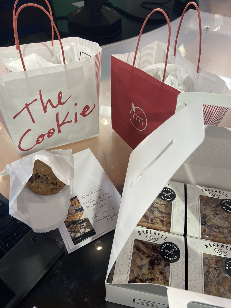 Michelle Millman (@michellmillman) on Twitter photo Wow! I guess I have to share! Shout-out <a href="/MetMarket/">Metropolitan Market</a> 🙏 🍪 #TheCookie #IYKYK #TGIF <a href="/NickAllardKIRO7/">Nick Allard</a> @NikuKazori @LinziKIRO7 😋 Wow! I guess I have to share! Shout-out <a href="/MetMarket/">Metropolitan Market</a> 🙏 🍪 #TheCookie #IYKYK #TGIF <a href="/NickAllardKIRO7/">Nick Allard</a> @NikuKazori @LinziKIRO7 😋