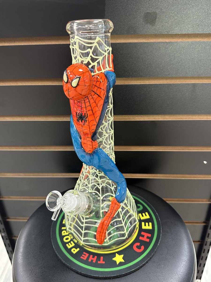 smokrules's tweet photo. Get your #spideysenses tingling with a fun Spider-Man Bong! 🕷💥 

#cannabis #cannabiscommunity #marijuana #smokeshop #marvel #spiderman #smoke #superhero #glass #bong #stonerfam #pipe #WeedLife #weedsmokers #stoner #smokeweed #stoners #smokeshop #smokingaccessories  #iloveweed https://t.co/qNHgKvZyYv