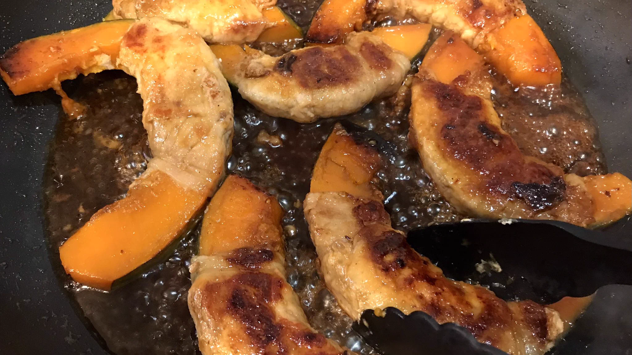 特製のタルタルソースがすごくよく合いそう！子どもも喜びそうな「かぼちゃ」レシピ！