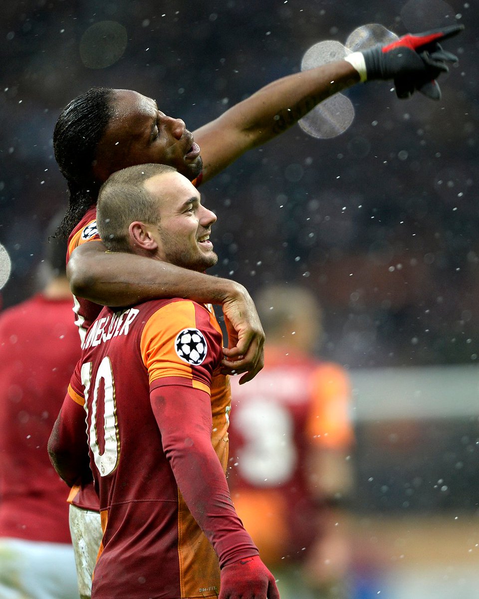 ChampionsLeague's tweet photo. Wesley Sneijder joined Galatasaray on this day 10 years ago 🦁

#UCL https://t.co/KwiVi1S0Vd