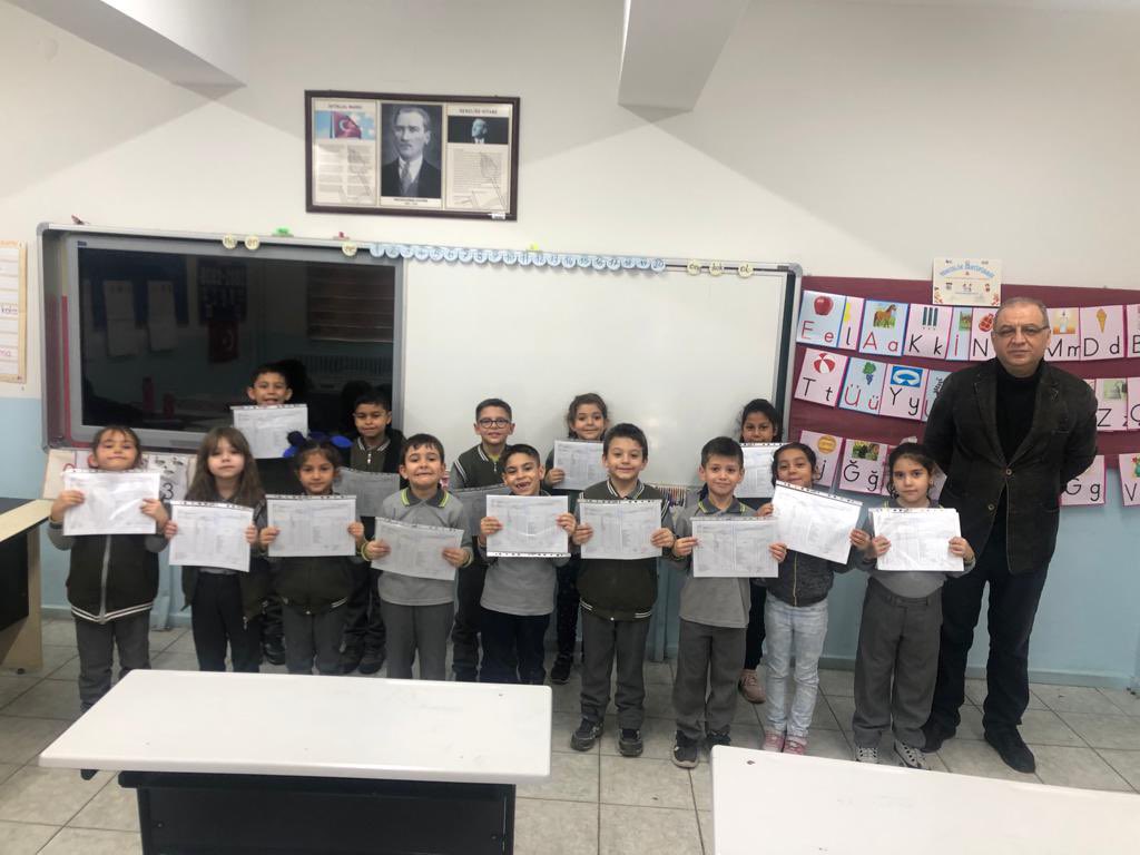 2022-2023 Eğitim- Öğretim yılının ilk dönemini başarı ile tamamladık.
Tüm öğrenci,öğretmenlerimize iyi tatiller dileriz.