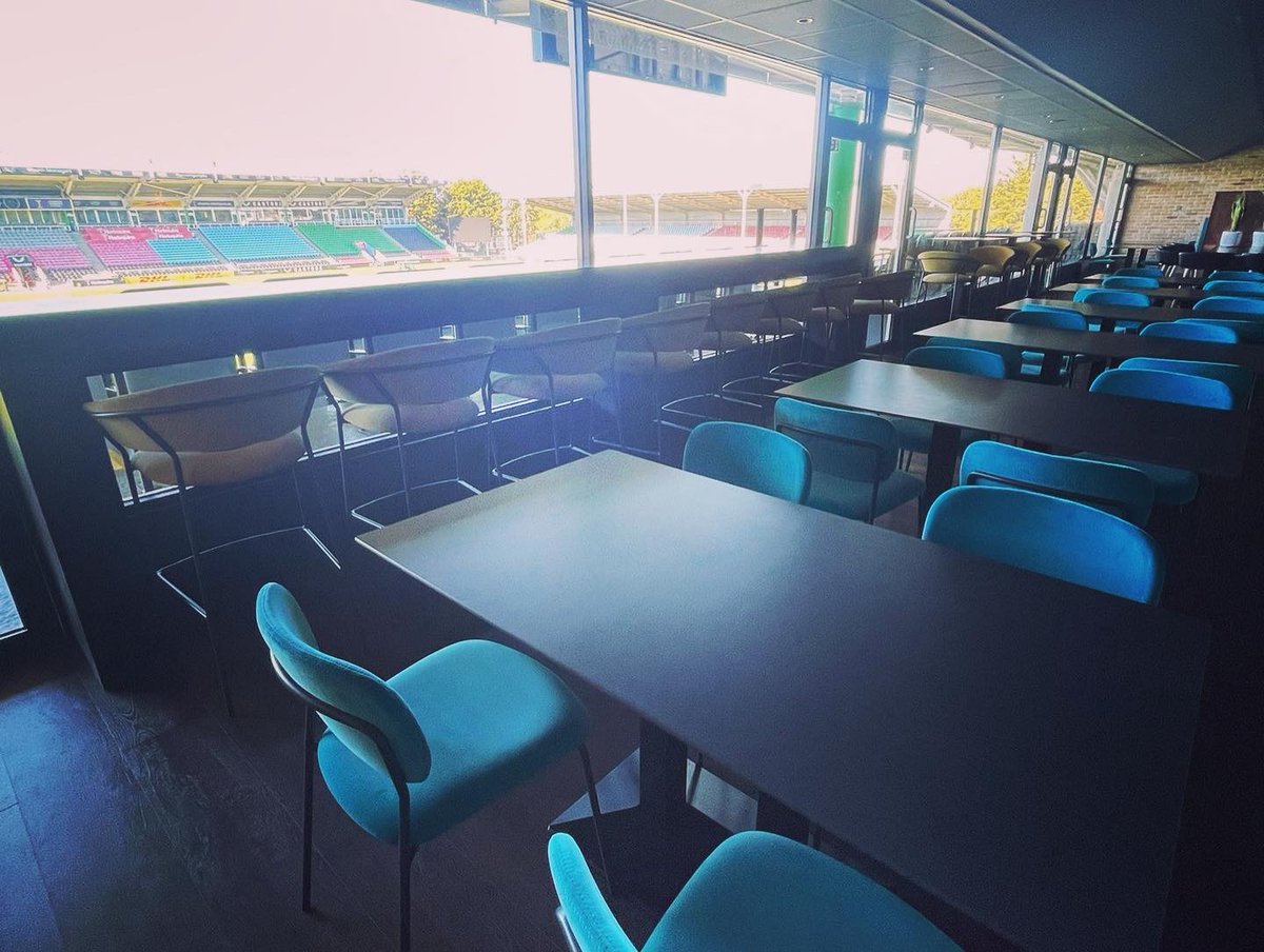 A recent install of #seating and #tables completed in the hospitality suite at Harlequins Rugby.
.
.
.
.
.
#furniture #seating #tables #barstools #interiors #interiordesign #pedrali #design