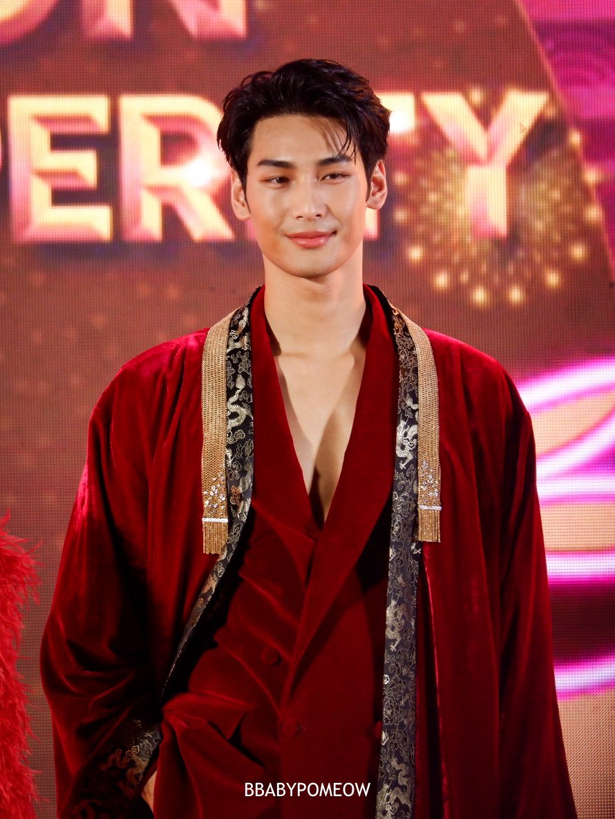 เหมียวฉิน tweet media