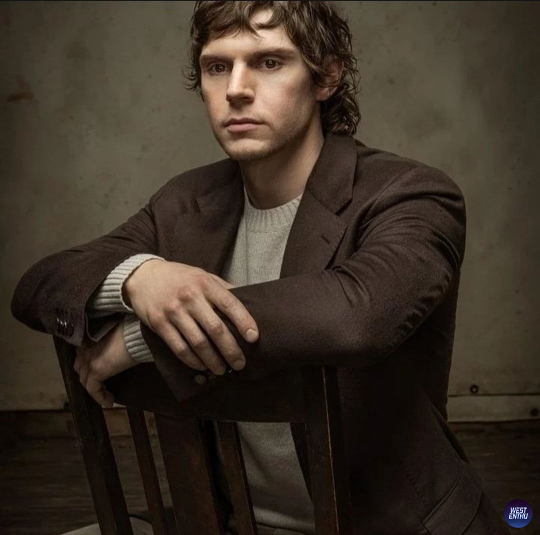 Wst happy birthday evan peters 