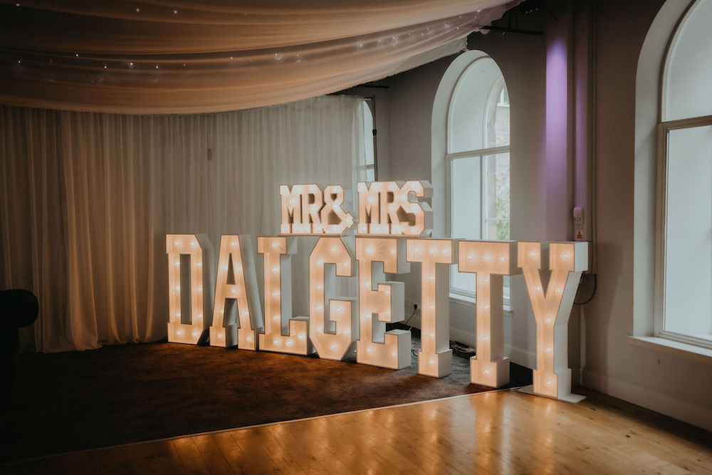 Eskmills Venue offers a blank canvas for you to create the wedding of your dreams. Let us help bring your vision to life! Speak to our team of expert event designers to start planning your big day: eskmillsvenue.com/contact 🎨💒💍 

📷 AD Media