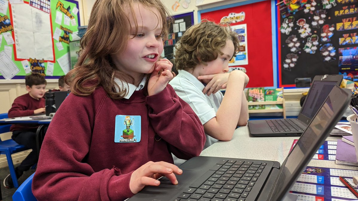 marsdenjunior's tweet image. Test driving Rapid Router today in Year 4! #CodeforLife #computing #aspiration #teamwork