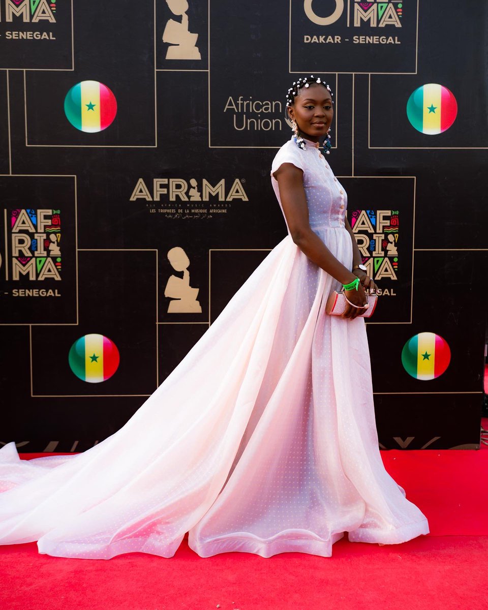 Régis Leogal (Réejo) tweet media