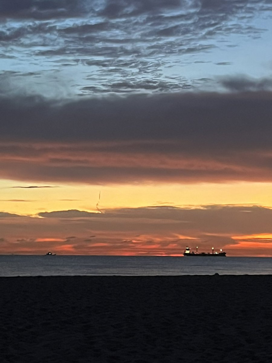 drpaulabontempi's tweet image. Thank you for a lovely visit Ft. Lauderdale!  Back to Rhode Island and #URIGSO tonight !!