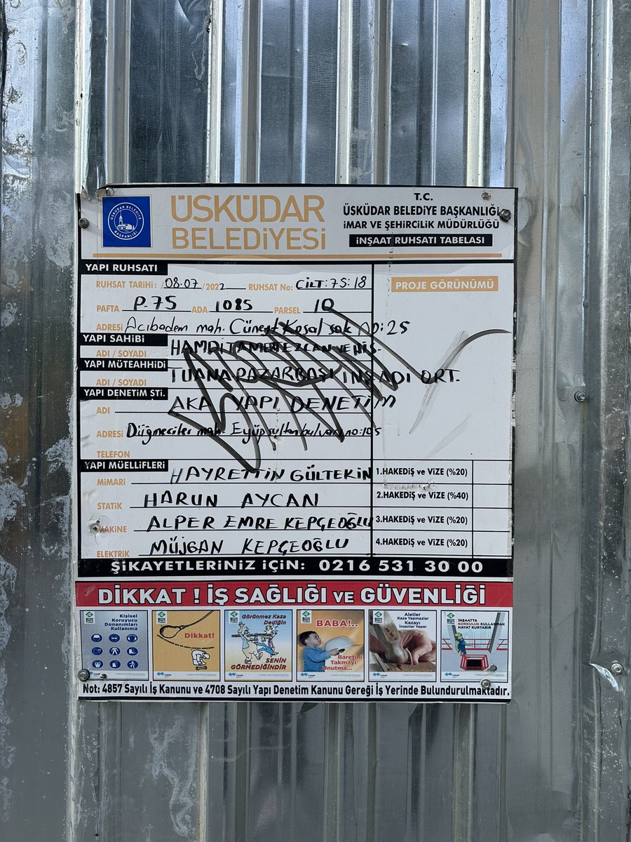 uskudarbld hangi hakla hangi izinle hangi izanla bu müteahhitlere inŞaatçılara yol sokak kapama hakkı veriyorsunuz. Trafik, gürültü, yarattığı gerginlik umurunuzda değil, olmadı da olmayacak da. <a href="/hilmiturkmen34/">Hilmi Türkmen</a>