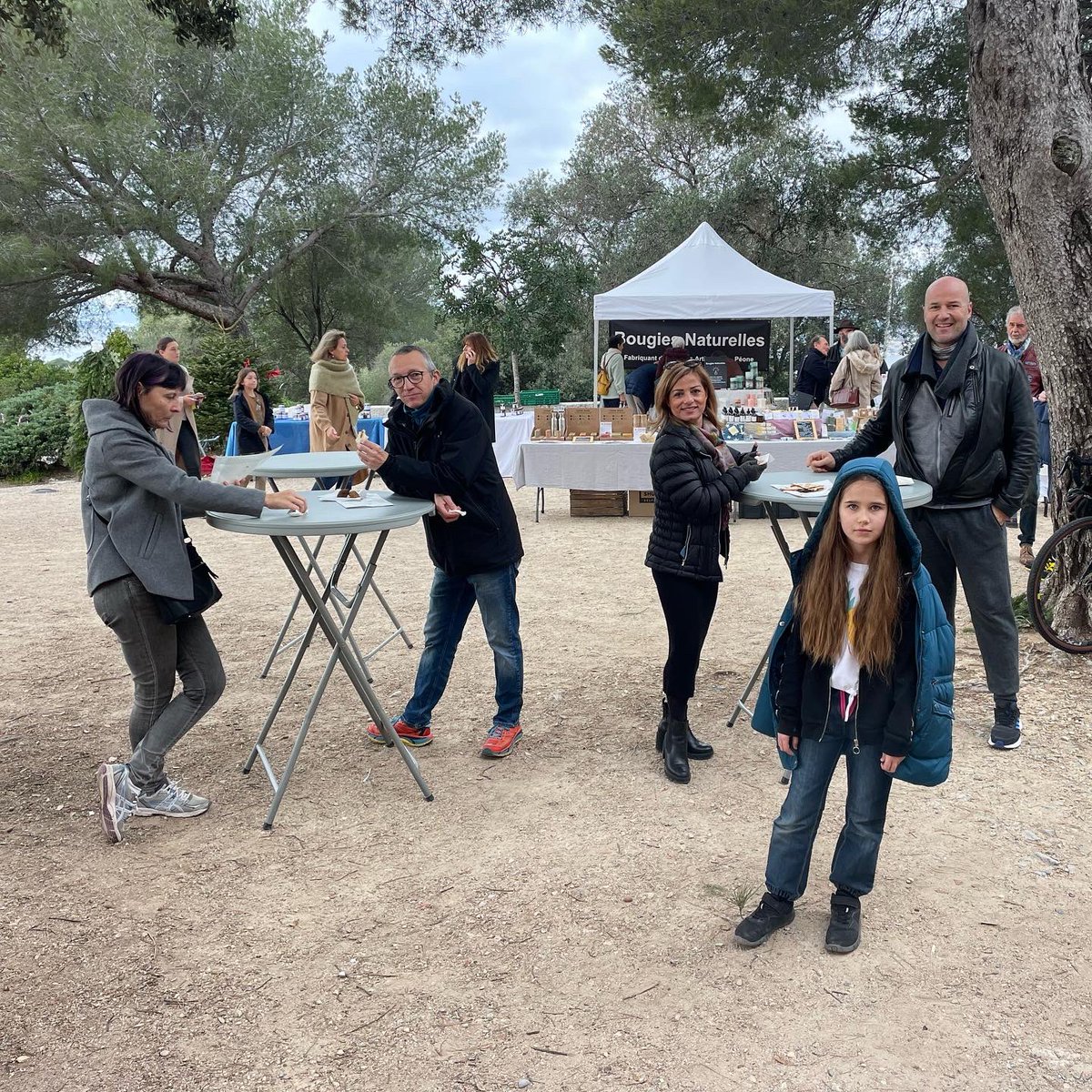 lblanchesfrance's tweet photo. Nous sommes #fiers d’aider au #lancement des produits NutNut sur le marché #français, en aidant la #diaspora #libanaise.
#Ravis de continuer à avoir des visites de #soutien de la part des #amoureux du #Liban et des #valeurs que @lblanchesfrance prône. https://t.co/xHthhyZThj