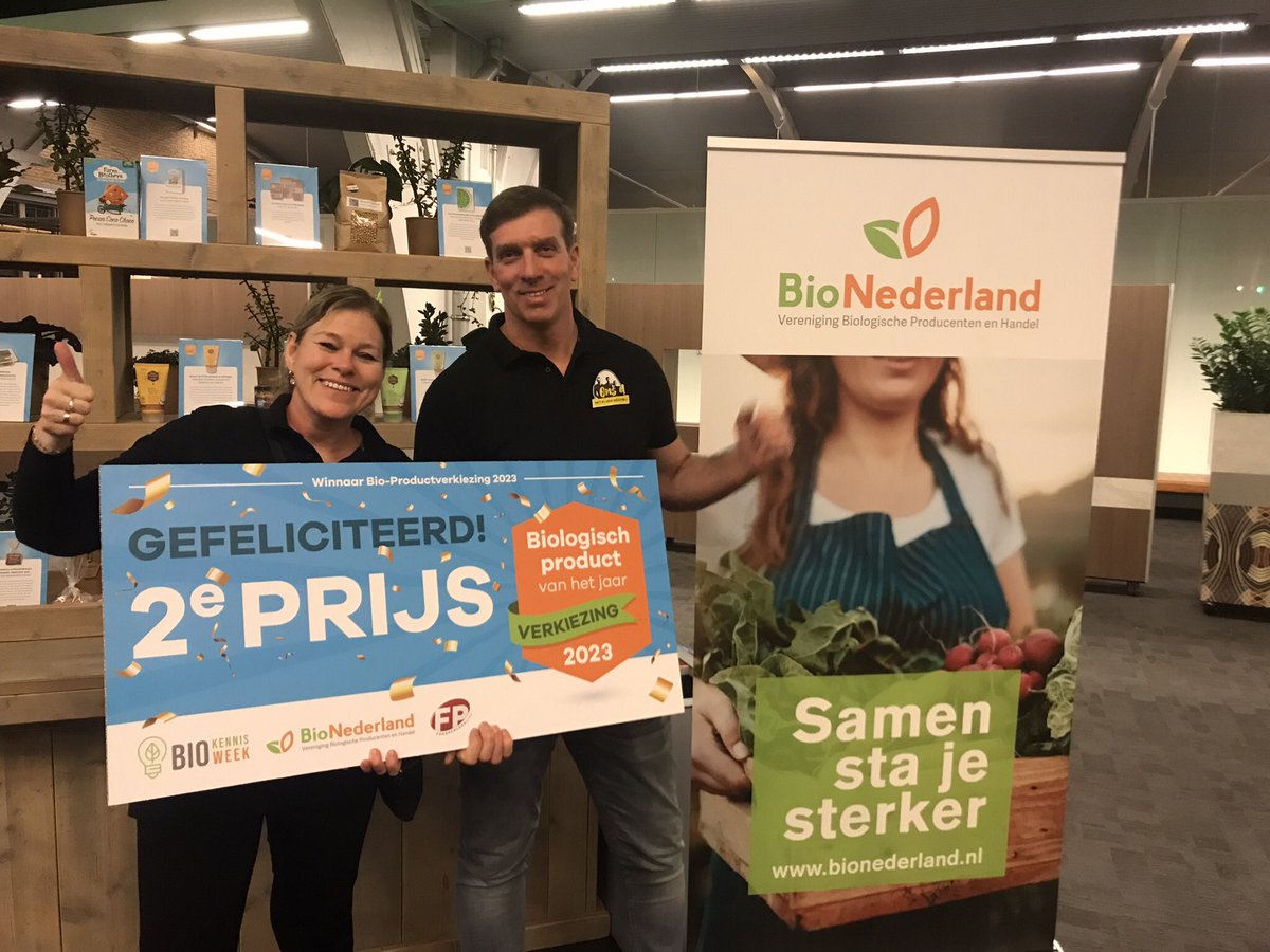 stopcontact's tweet image. Afgelopen woensdag heb ik ook de #Biobeurs bezocht in de Brabanthallen. Tevens deelgenomen aan het Biobeurs-diner. Op de beurs was een geweldige sfeer, uitnodigende stand, heerlijke proeverijtjes. Vele contacten opgedaan! 
Compliment aan de organisatie! @Buildingonevent