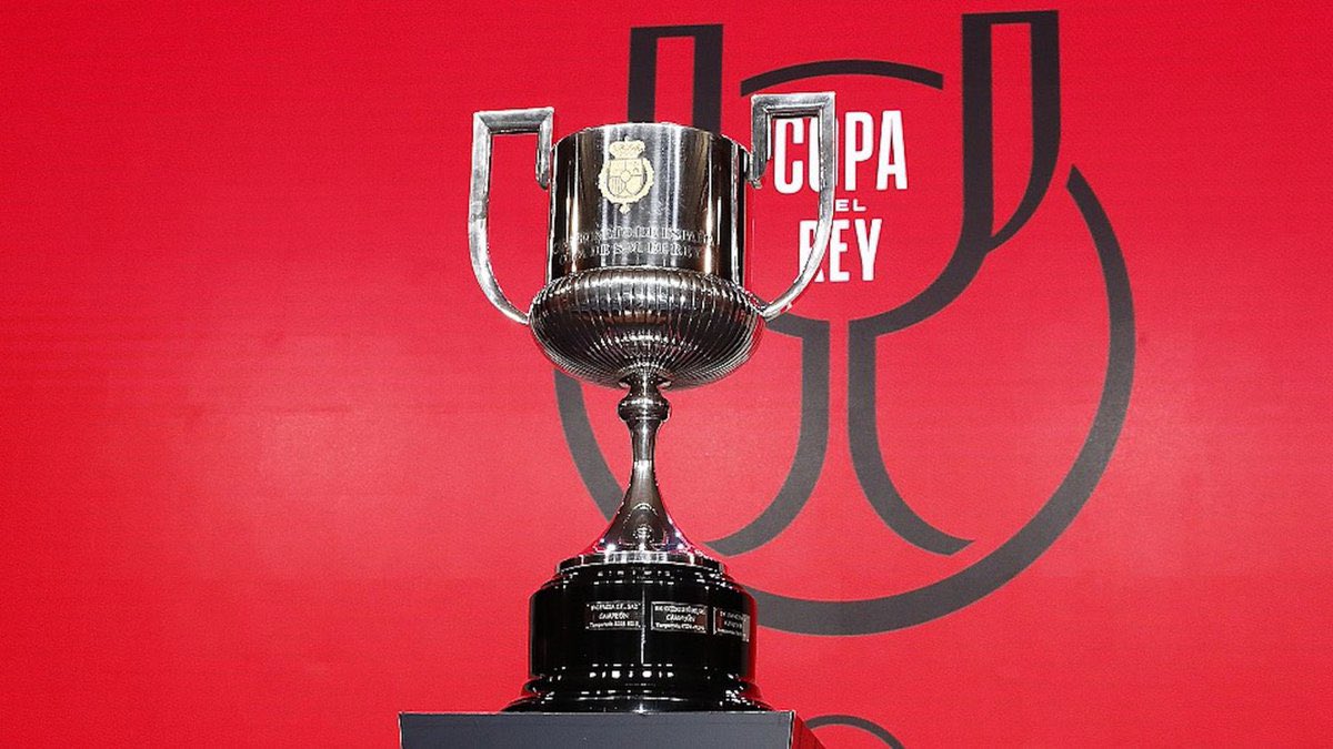 RM4Arab's tweet photo. 🚨 رسمياً | ريال مدريد سيواجه أتلتيكو مدريد في ربع نهائي كأس ملك اسبانيا. 

• المباراة ستُلعب في سانتياعو برنابيو. https://t.co/40pBZymfEN